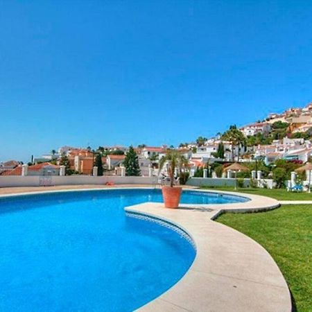 Beautiful 3 Bedroom Townhouse In Urb. Tropicana, Nerja Luaran gambar