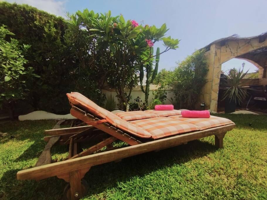 Beautiful 3 Bedroom Townhouse In Urb. Tropicana, Nerja Luaran gambar